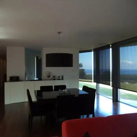 Vila Minimalist House Pool Beach - Luxurious Vacations