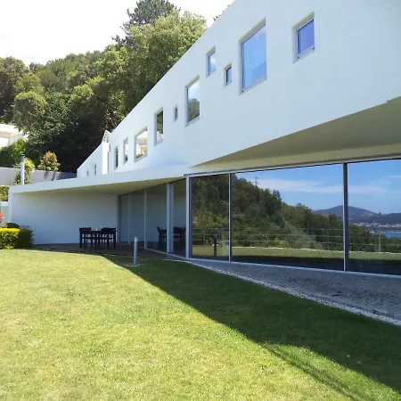Villa Minimalist House Pool Beach - Luxurious Vacations